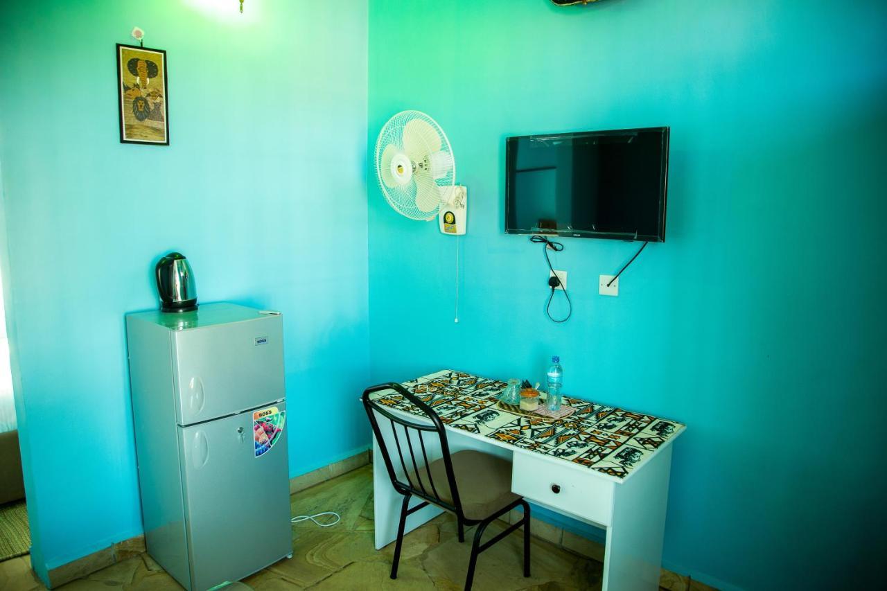Asmorein Hotel Babati ภายนอก รูปภาพ