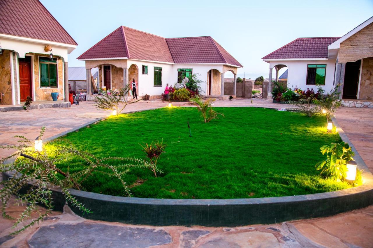 Asmorein Hotel Babati ภายนอก รูปภาพ